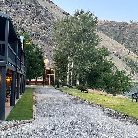 Steelhead Lodge Lucile Εξωτερικό φωτογραφία
