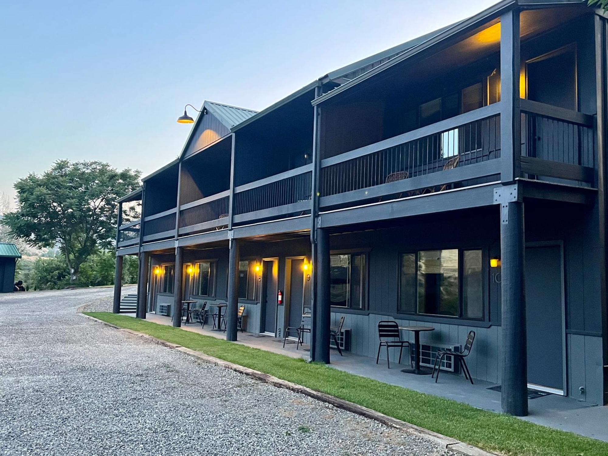 Steelhead Lodge Lucile Εξωτερικό φωτογραφία