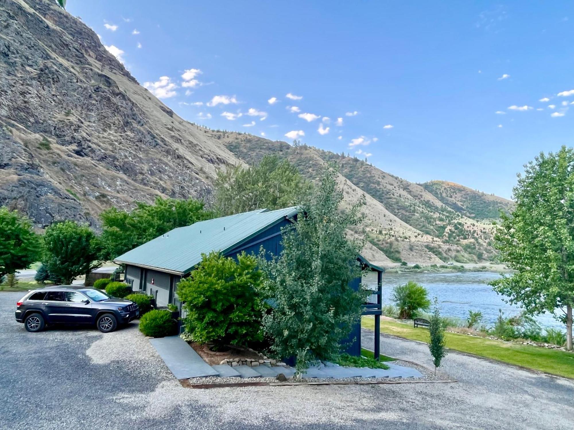 Steelhead Lodge Lucile Εξωτερικό φωτογραφία